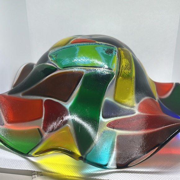 Fused art glass bowl - Picture 6 of 15